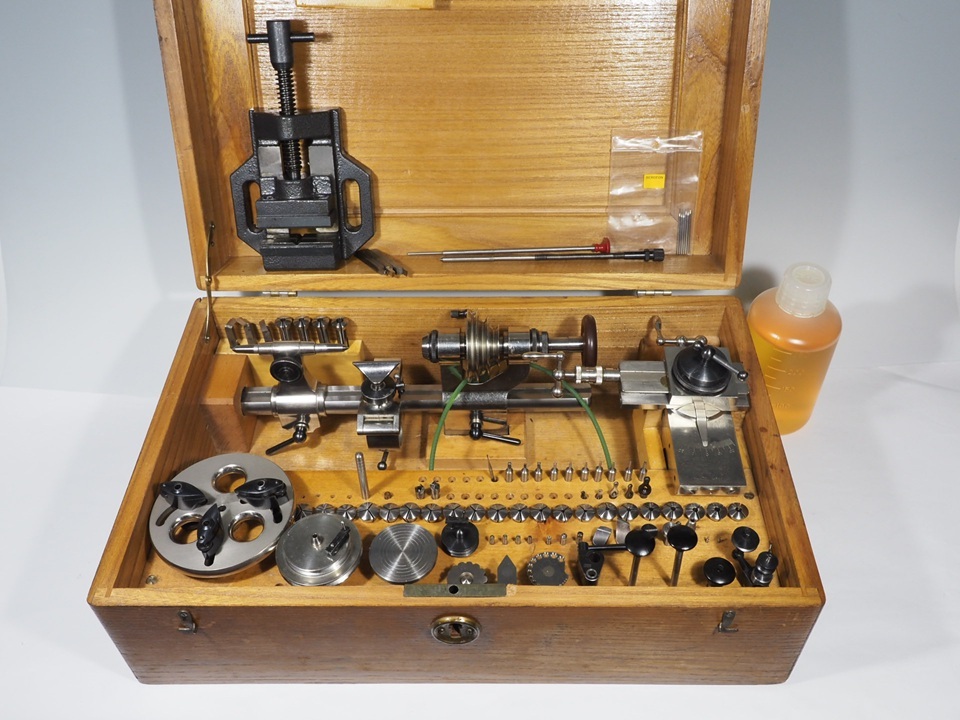 歯切り機構付 G.BOLEY製【ＷＷ８ミリ時計旋盤】2本足ロングベッド 超希少♪ P90系 ヴィッツ用 TRD製 リアスポイラー リアウイング